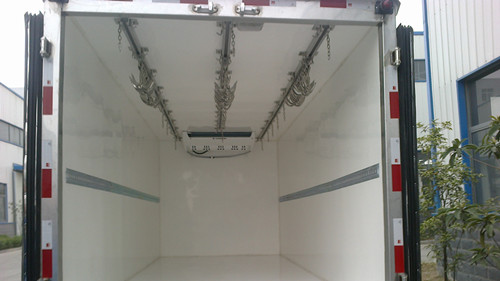 东风厢长6米冷藏车XZC5081XLC3冷藏车图片