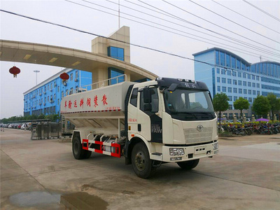 解放J6（22方/11吨）散装饲料运输车图片