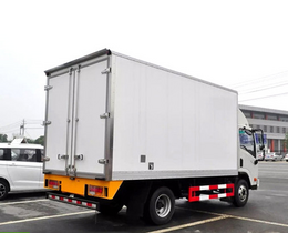 大运4.2米冷藏车保温性能达到国家A级标准  优惠价11万