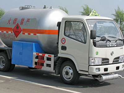 东风金霸液化气体运输车图片