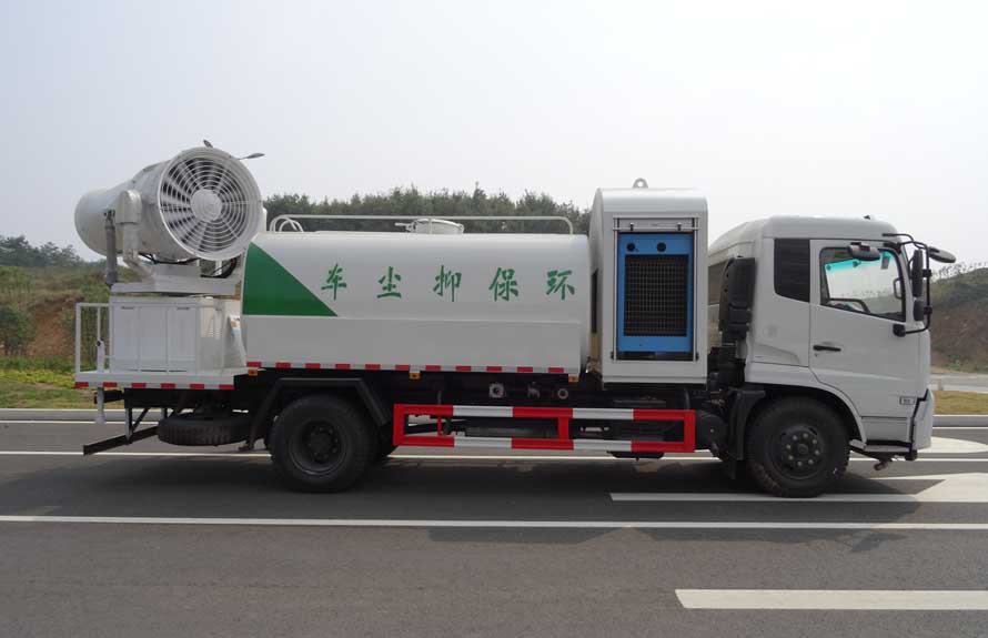 东风天锦（60-100米）多功能抑尘车图片