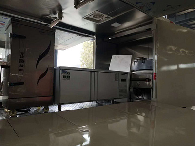 双扩展餐厨车大型厨房车图片图片