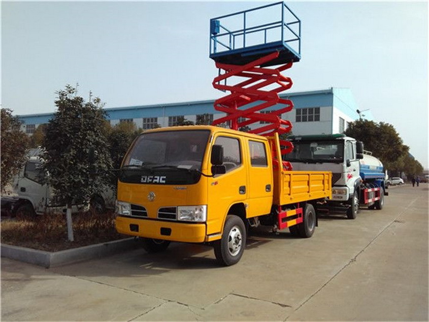 江铃高空作业车厂家在我国广义的高空作业车指带有动力行走安排，能够在地上行进的高空作业渠道。