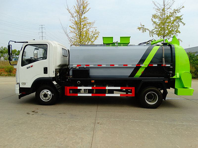5吨餐厨车 泔水运输车 厨余垃圾车图片