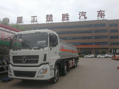 东风天龙16-20吨油罐车