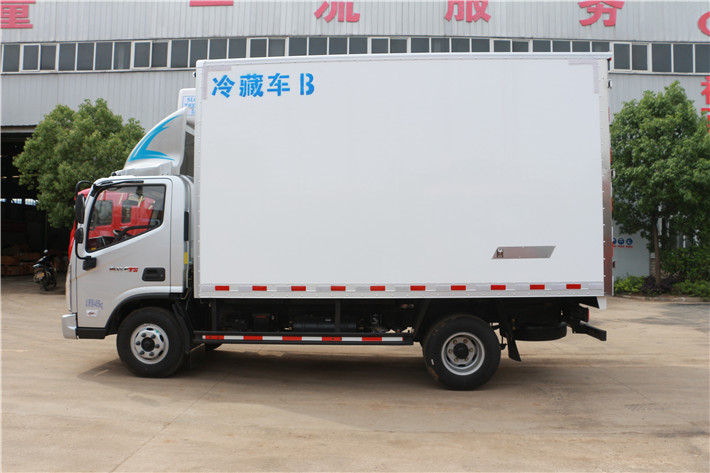 国六福田欧马可4米2冷藏车图片