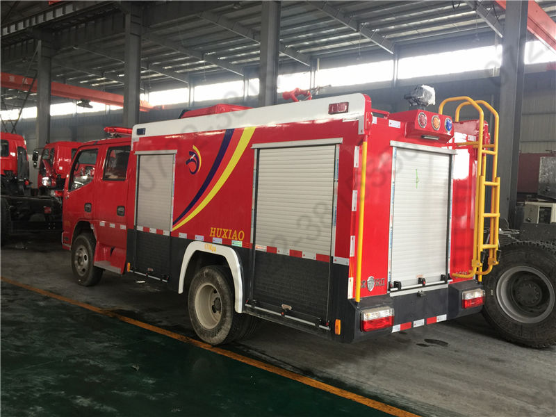 3吨国六东风水罐消防车|3方水罐消防车