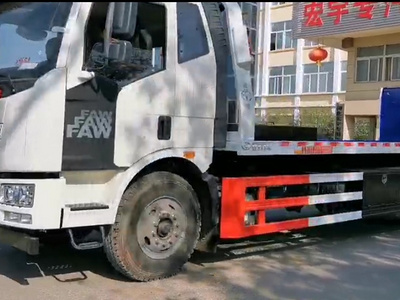 解放清障车解放拖车配10吨大平板价格优惠中视频图片