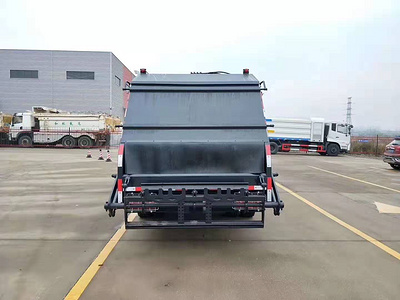 国六东风凯普特8方压缩式垃圾车图片