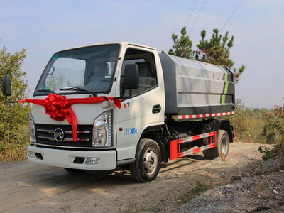 WLW5030ZZZK国六凯马汽油4方自装卸式垃圾车图片