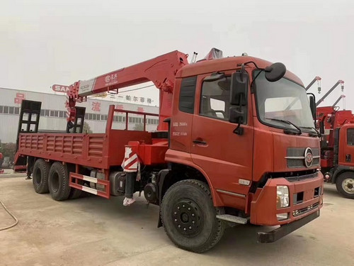 一拖福德后八輪長興12噸隨車吊圖片