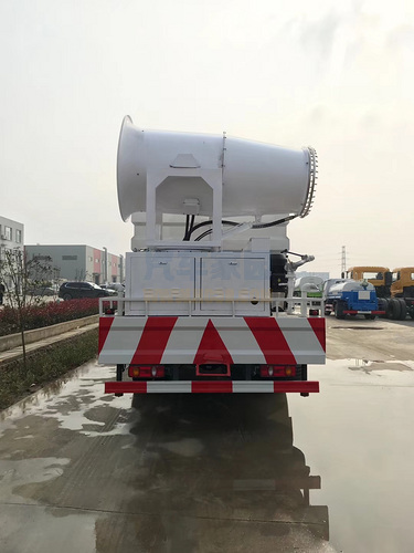 东风天锦国六80米抑尘车雾炮车10吨洒水车图片