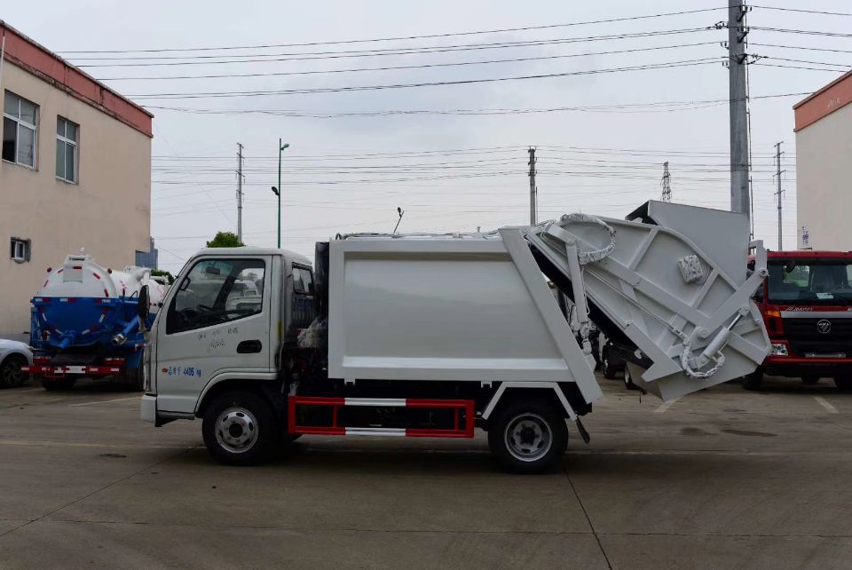 (国六)凯马4方蓝牌压缩式垃圾车图片