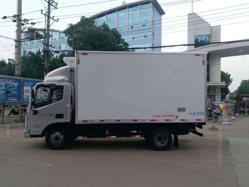 速來圍觀,廣東4.2米藍牌冷藏車價格新鮮出爐!