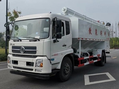 散装饲料运输车，散装粮食运输车，饲料运输车，散装饲料罐车