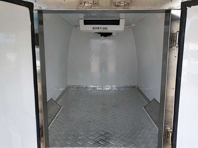 (国六)长安V3小型面包冷藏车图片