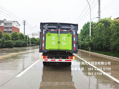 国三福田小卡（祥龙）3方扫路车（柴油版）图片