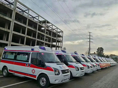程力集团救护车批量发车新疆，给祖国的边疆带去温暖和希望图片专汽详情页图片