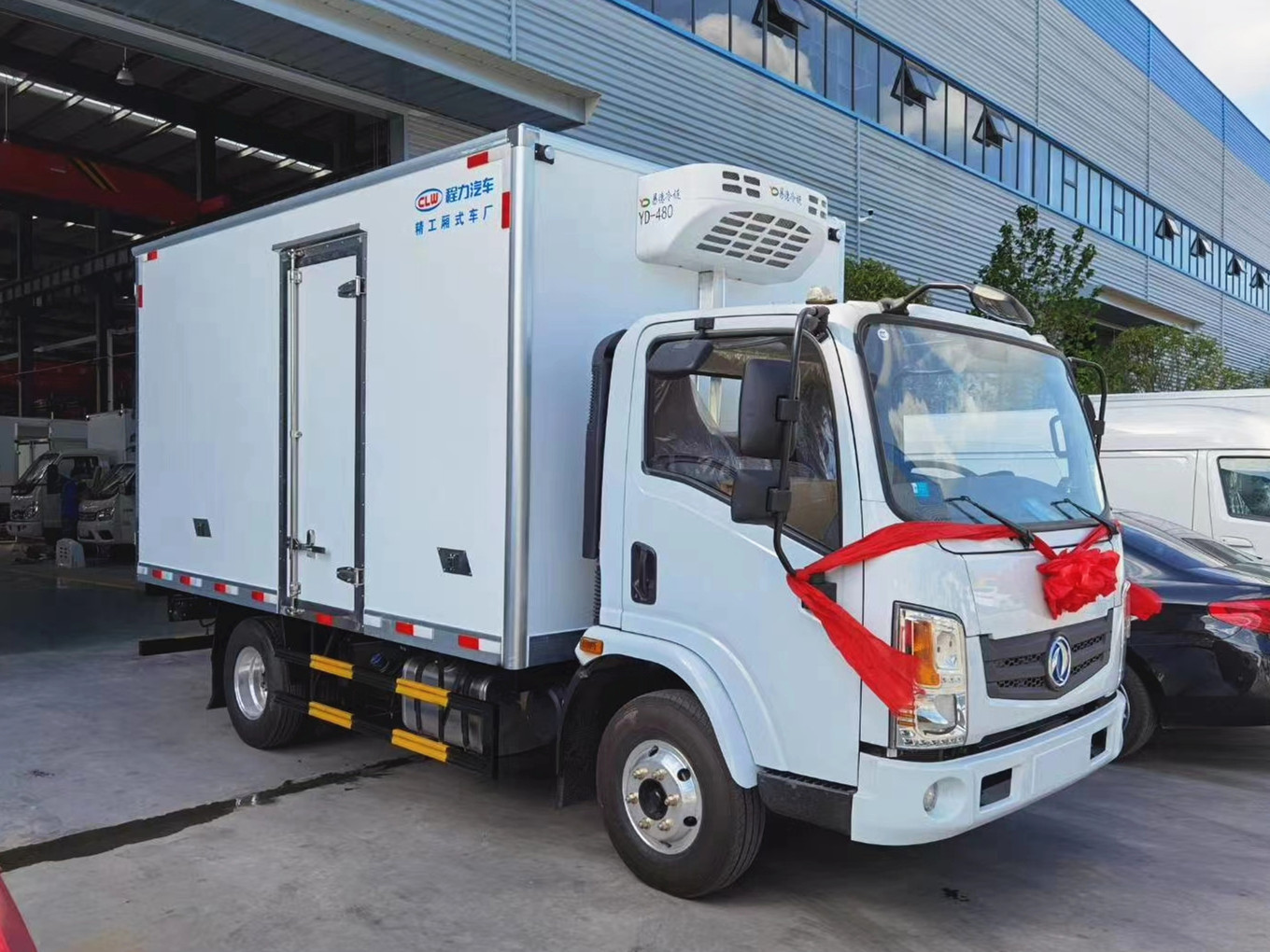 东风新能源纯电动4.2米冷藏车(国六)