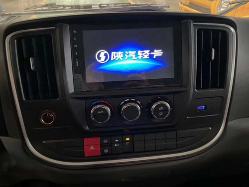 国六陕汽德龙K3000蓝牌拖车图片