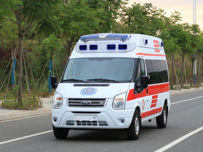 福特 新世代V348 监护型 负压救护车图片