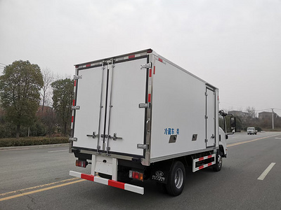 國六慶鈴五十鈴KV100冷藏車4.2米圖片