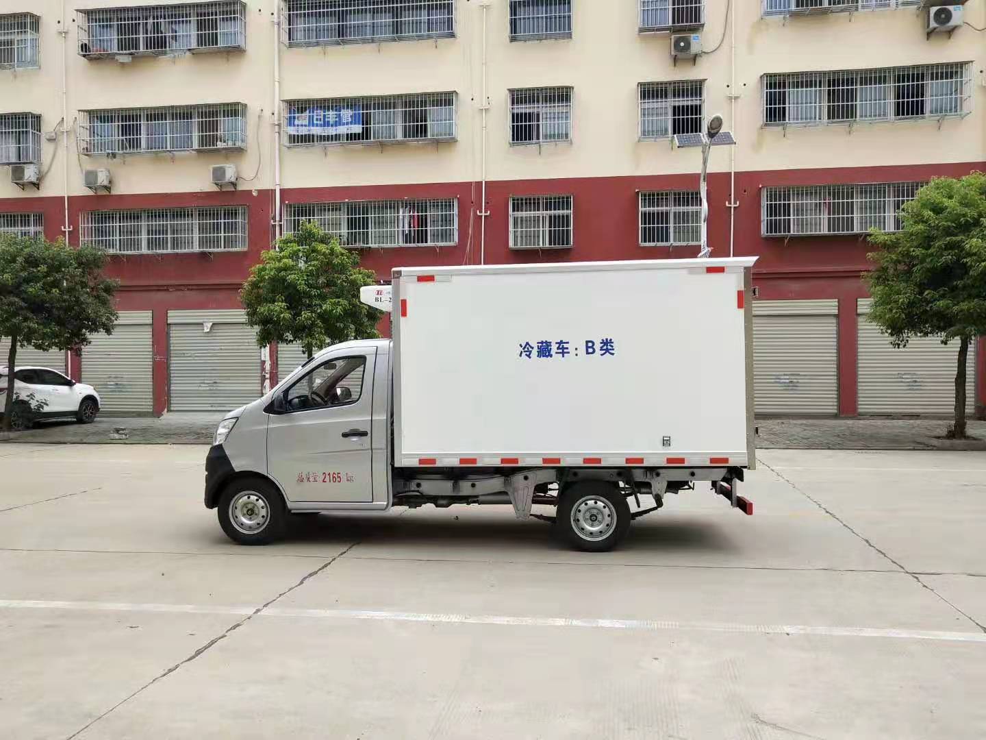 國六長安單輪小型冷藏車2米9圖片
