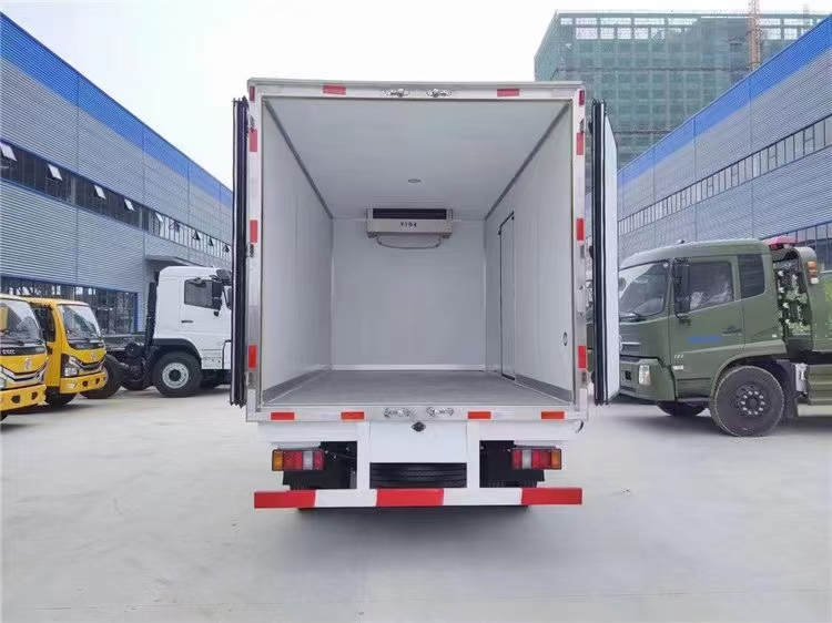 国六江铃顺达4.2米冷藏车图片