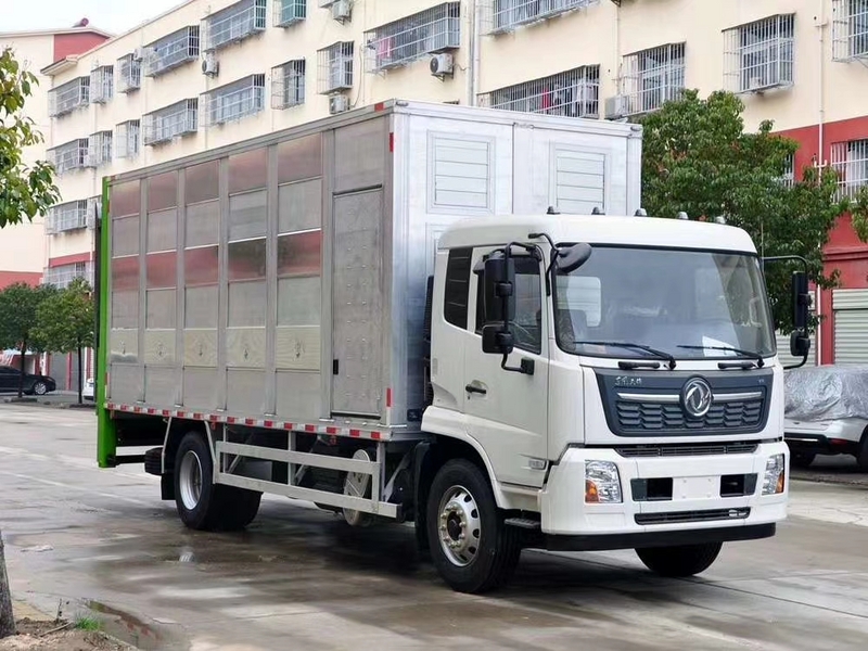 广西订购6.8米铝合金恒温运猪车完工