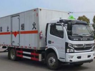 国六东风K7系列6-7吨腐蚀性物品厢式运输车图片杂项危险物品厢式运输车图片
