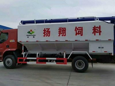 柳汽乘龙（28方/14吨）饲料车多少钱一辆？图片