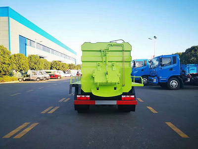 国六东风小多利卡餐厨垃圾车总容积约5.5立方厂家价格图片图片