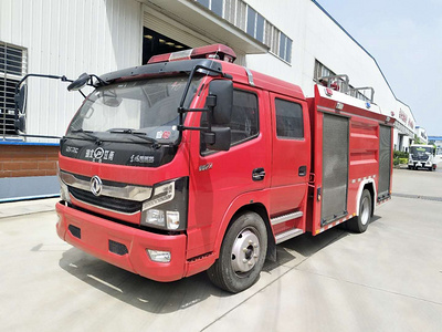 国六消防车东风凯普特5吨水罐消防车图片
