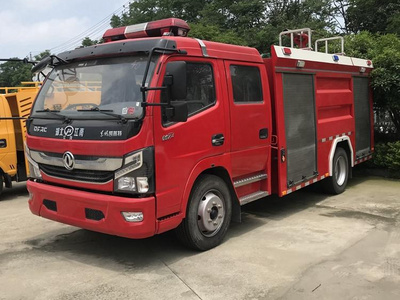 國六東風凱普特4-5噸泡沫消防車圖片