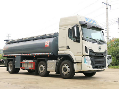 国六15吨柳汽小三轴普货供液车18立方添加剂运输车图片