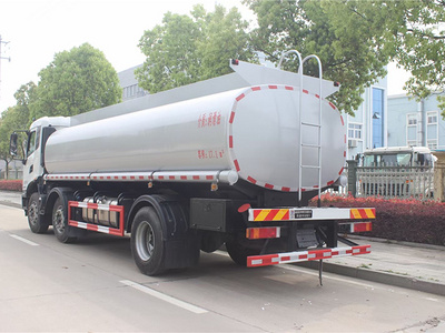 国六东风天龙20吨供液车17.1方油田罐式车洗井液减水剂车图片