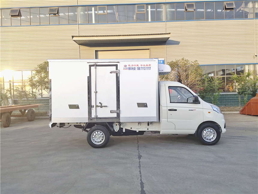 国六福田祥菱V1冷藏车(2米8货箱)图片