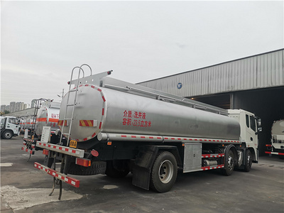 国六东风23.5方前四后四减水剂罐式运输车满载可拉20吨图片
