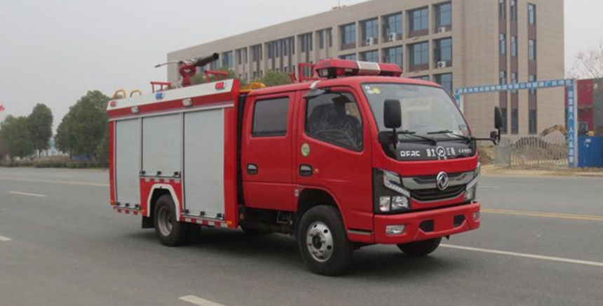 东风2.5吨泡沫消防车图片