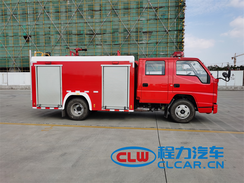 国六江铃（1.85吨)水罐消防车