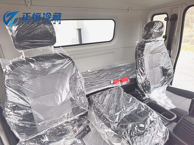 国六福田欧马可S3排半5.1米冷藏车图片