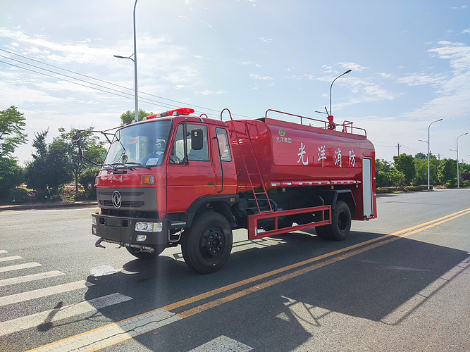 珠海国三12方东风153消防洒水车图片