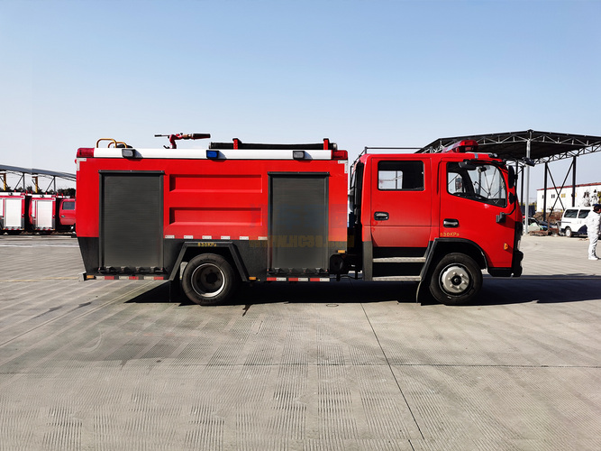国六5吨东风多利卡消防车图片