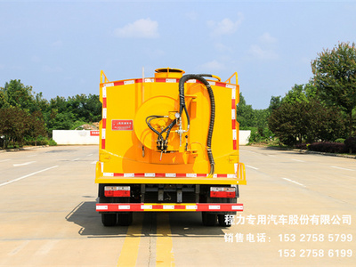 国六东风小多利卡5方高压清洗车（选装吸粪、管道疏通功能）图片