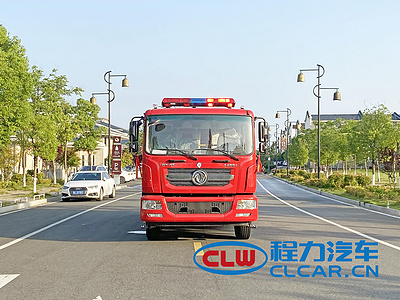 东风D9 6吨泡沫消防车图片