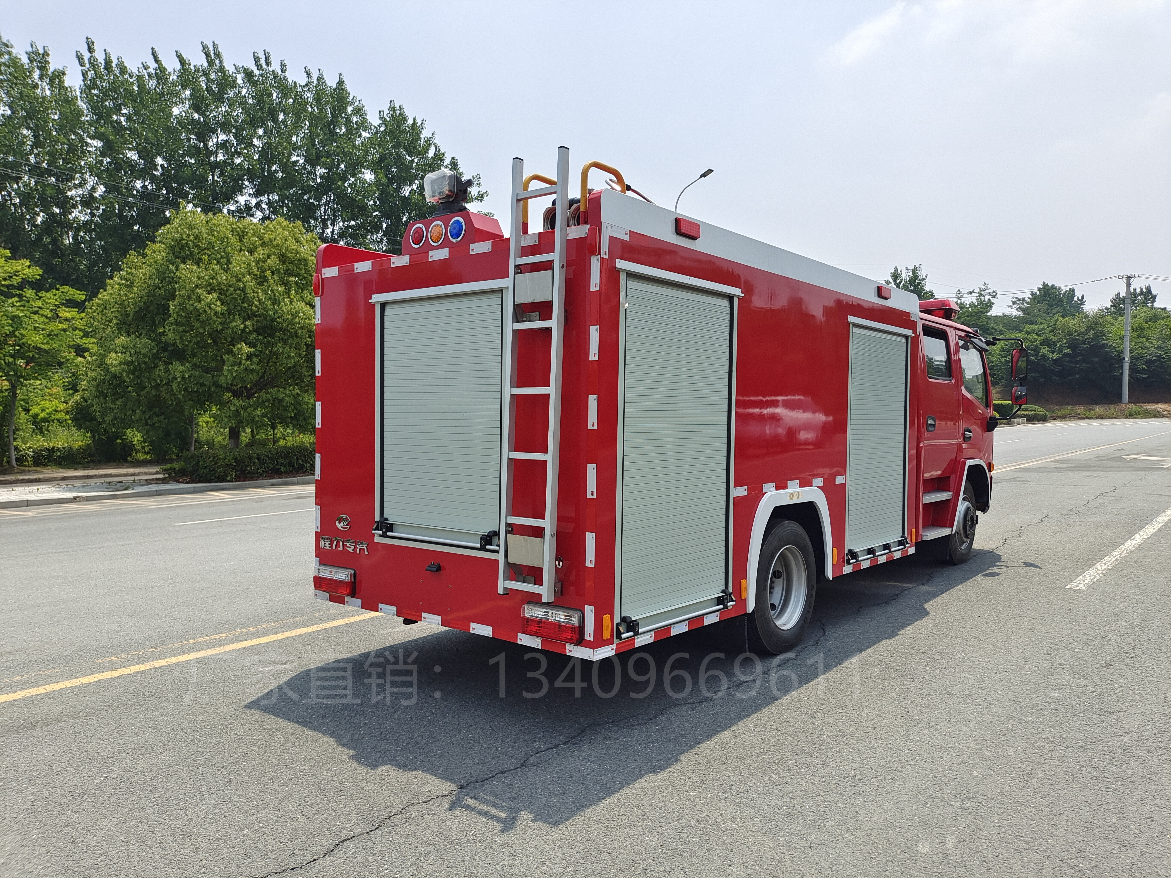 东风福瑞卡4吨 水罐消防车图片