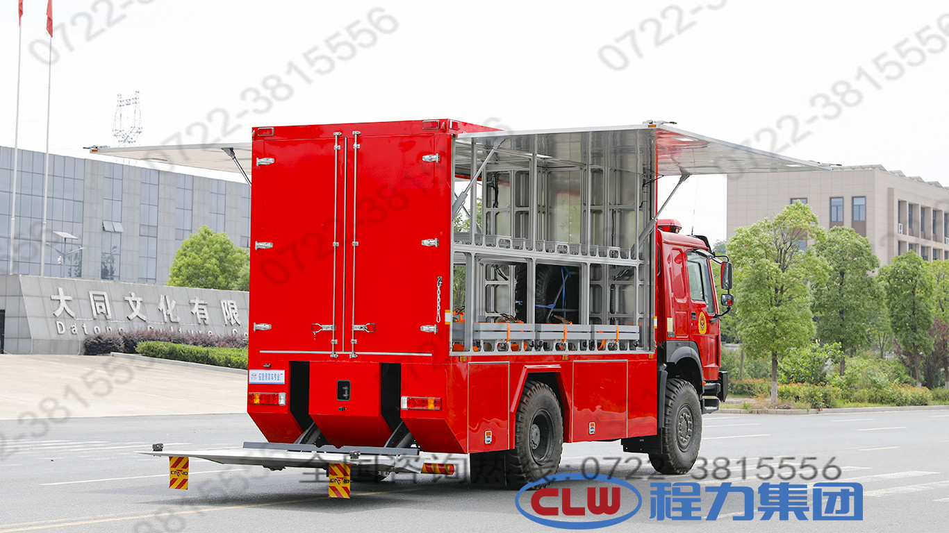 重汽四驱机器人运输车/重汽器材消防车图片