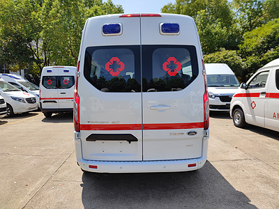 江鈴福特V362監護救護車圖片