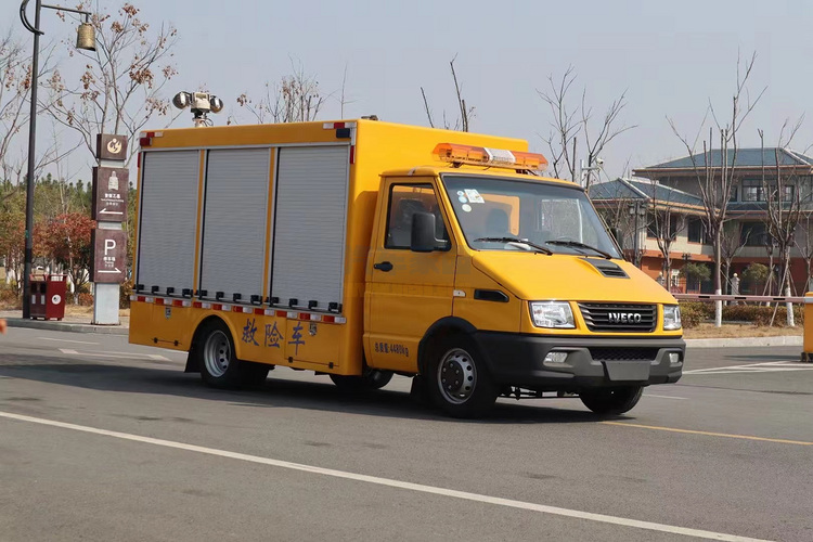 北京依维柯救险车图片