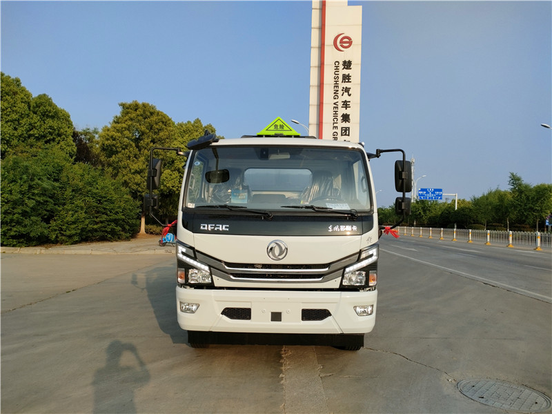 楚胜牌CSC5125GJY6A型加油车 国六东风多利卡D7升级款8.5方加油车厂家价格